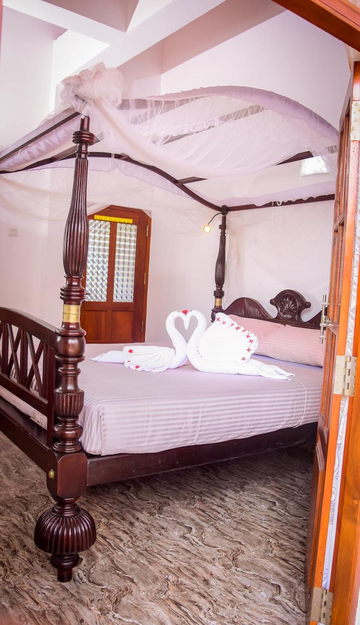 Channa Villa & Tours Bentota Dış mekan fotoğraf