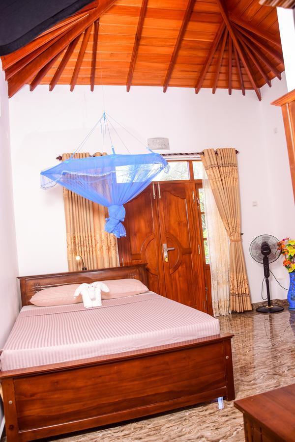 Channa Villa & Tours Bentota Dış mekan fotoğraf